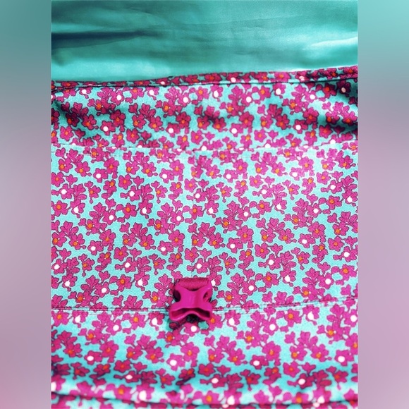 Vera Bradley Falling Flowers MESSENGER School Travel Crossbody Bag 13x11x4 EUC - Picture 10 of 13